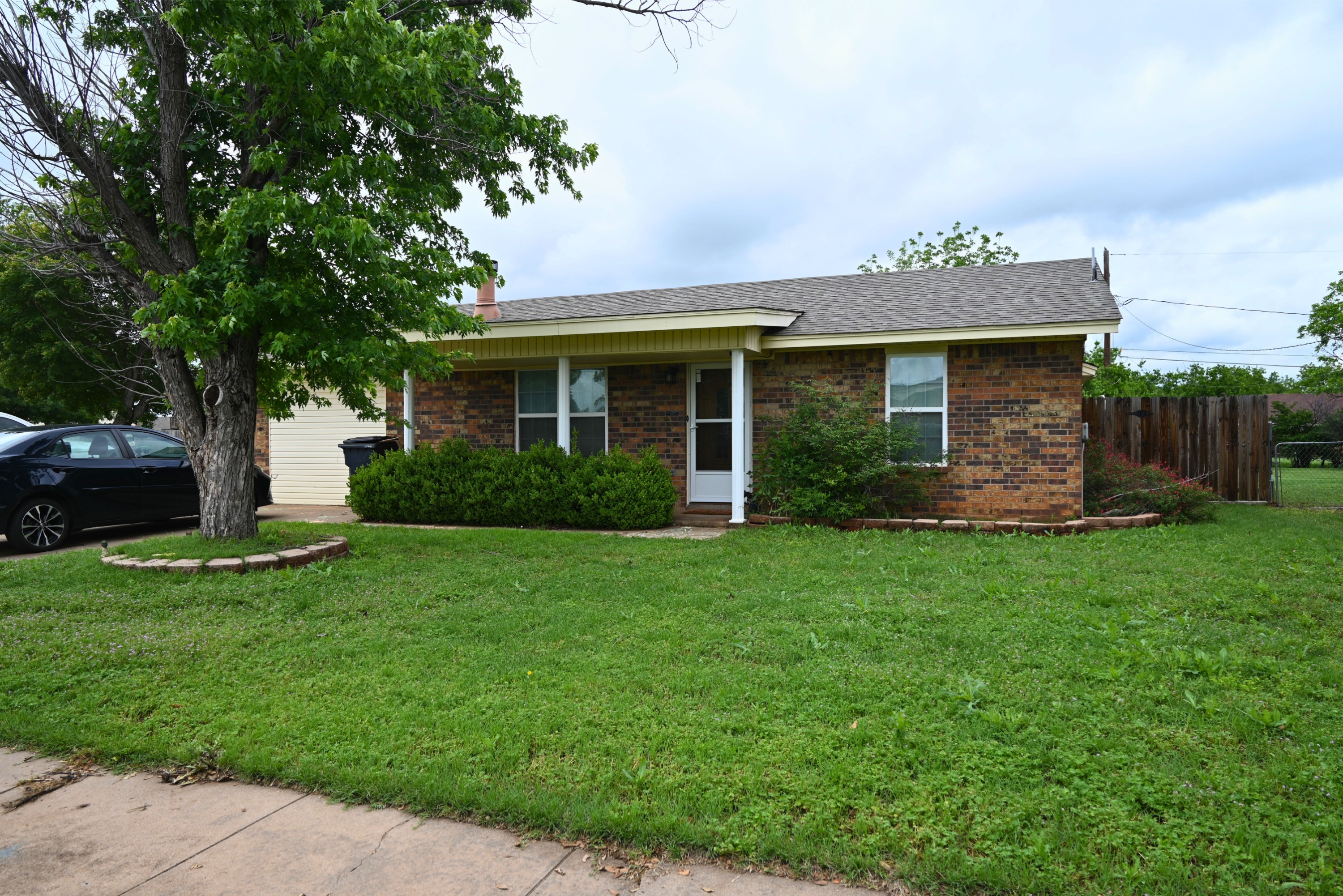 4324 Edgehill