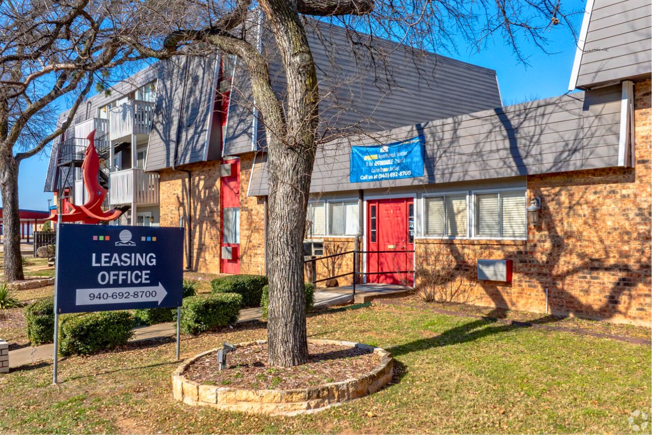 2612 Southwest Parkway - A-302